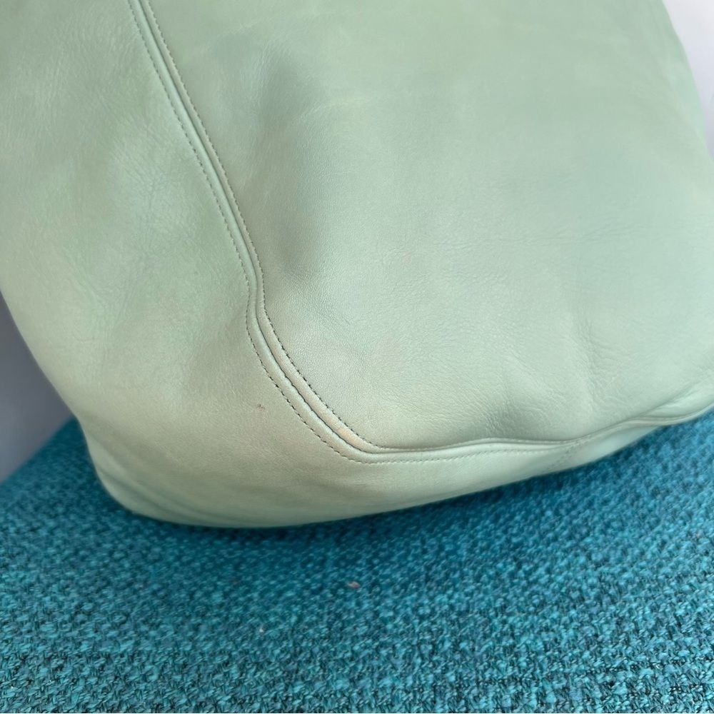 COACH Vintage XL Soho Duffle Tote Shoulder Bag 4082 Aqua Glovetanned Leather USA - Picture 8 of 16